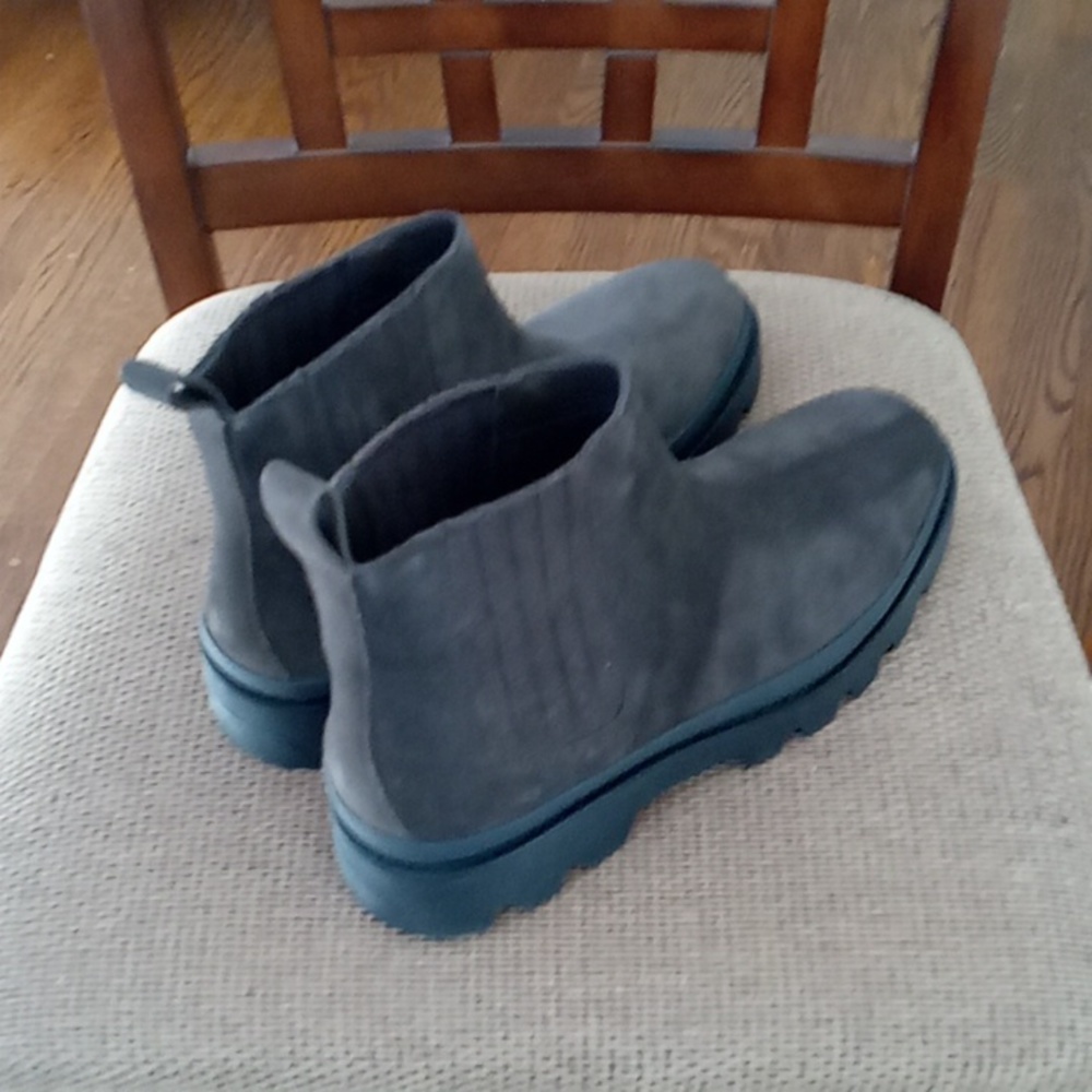 Michael Kors men's boots-NEW - Picture 4 of 5